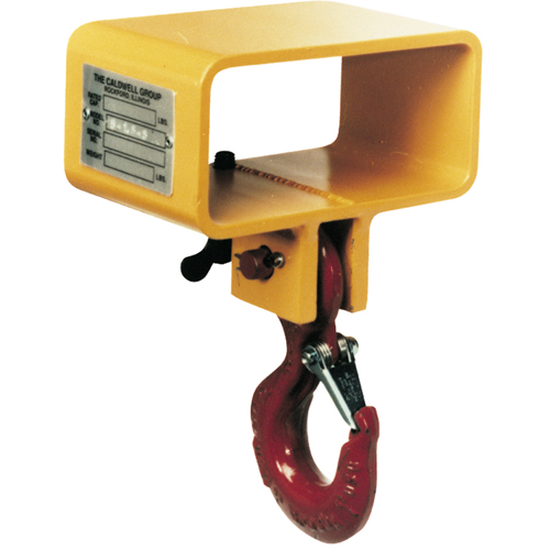 Crochets pour chariot &eacute;l&eacute;vateur, Ouverture des fourches 5-1/2" x 2-1/2" Pronet Distribution