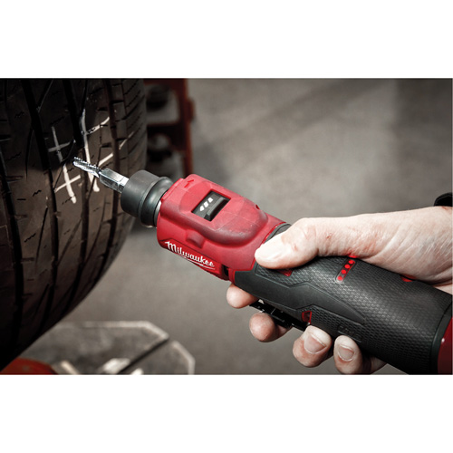 Ponceuse de pneus &agrave; basse vitesse M12 Fuel Pronet Distribution