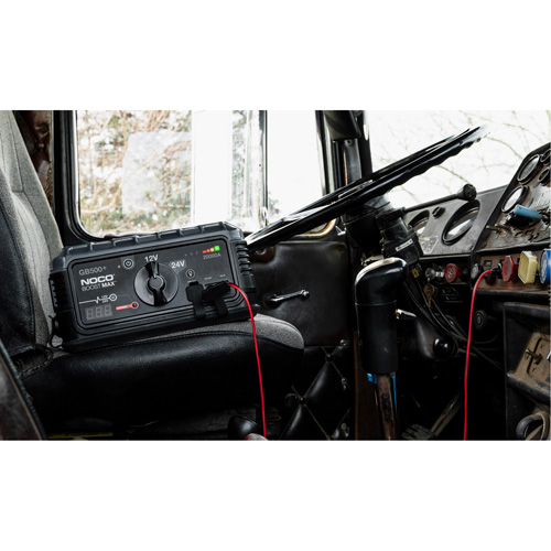 GB500+ Boost&reg; Max Jump Starter Pronet Distribution