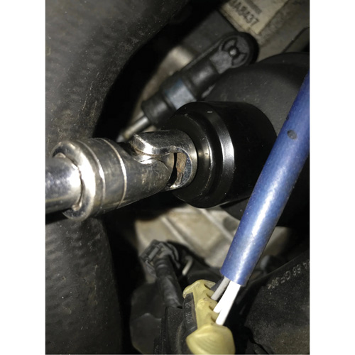 Douille pour filtre &agrave; huile Cummins 5,9 L - 25 mm Pronet Distribution