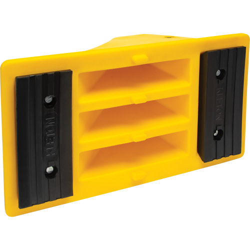 Cales de roue avec surface antid&eacute;rapante en caoutchouc, Polyur&eacute;thane, Jaune, 11-1/4" la x 21" p x 12-1/4" h Pronet Distribution