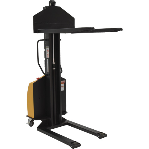 Gerbeur motoris&eacute; avec m&acirc;t &eacute;troit, Fonctionnement &eacute;lectrique, Capacit&eacute; 1000 lb, Lev&eacute;e max 63" Pronet Distribution