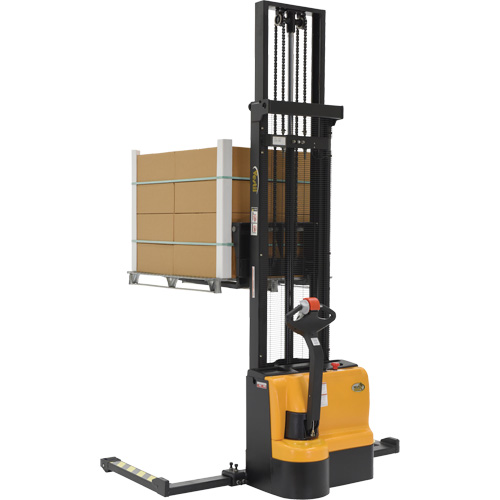 Gerbeur &agrave; m&acirc;t double, Fonctionnement &eacute;lectrique, Capacit&eacute; 2200 lb, Lev&eacute;e max 150" Pronet Distribution