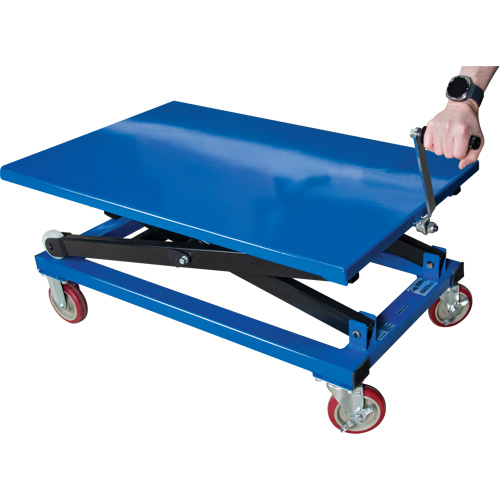 Table &eacute;l&eacute;vatrice manuelle &agrave; ciseaux, 37-3/8" lo x 23-5/8" la, Acier, Capacit&eacute; 660 lb Pronet Distribution
