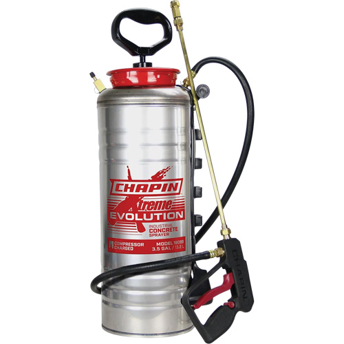 Pulv&eacute;risateur de b&eacute;ton &agrave; r&eacute;servoir Evolution, 3,5 gal. (13,2 L), Acier inoxydable, Lance de 19" Pronet Distribution