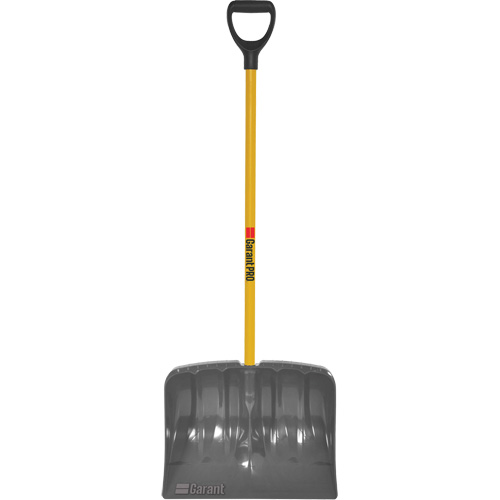 Pelle &agrave; neige haute capacit&eacute; Mountain Mover, Lame Polypropyl&egrave;ne, Largueur 19", Manche Prise en D Pronet Distribution