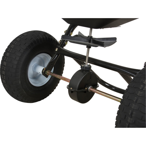 Broadcast Spreader with Stainless Steel Hardware, 27000 sq. ft., 125 lbs. capacity Pronet Distribution