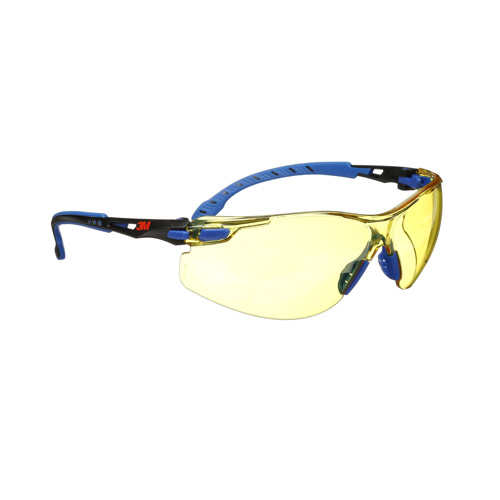 Lunettes de s&eacute;curit&eacute; Solus avec lentilles Scotchgard, Lentille Ambr&eacute;e, Antibu&eacute;e, R&eacute;pond ou surpasse la norme CSA Z94.3 Pronet Distribution