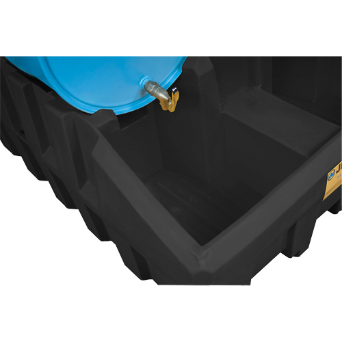 Porte-barils pour gestion de la distribution EcoPolyBlend, 59" lo x 49" la x 26" ha, 66 gal. US Capacit&eacute; Pronet Distribution