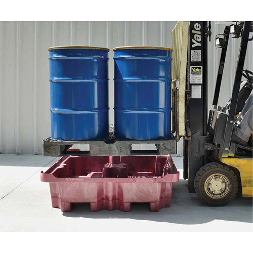 Ultra-Spill King palette de d&eacute;versement &agrave; pont plat, 4 barils, Capacit&eacute; de d&eacute;versement 85 gal. US, 51" x 51" x 17,5" Pronet Distribution