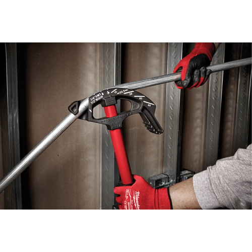 Machine &agrave; plier les conduits en fer Pronet Distribution