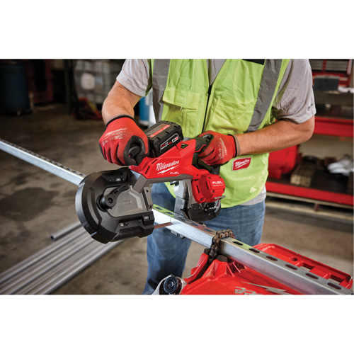 Scie &agrave; ruban &agrave; coupe profonde M18 Fuel, 18 V, 5" Capacit&eacute; Pronet Distribution