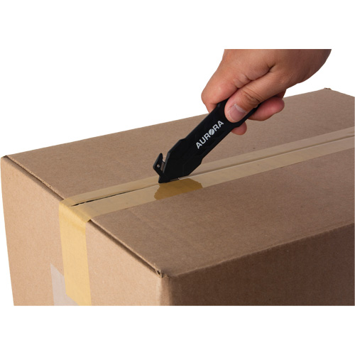 Disposable Safety Knife , Stainless Steel, Plastic Handle Pronet Distribution