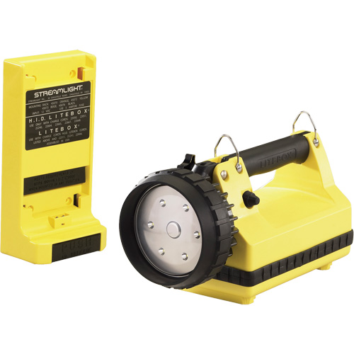 Lanterne avec syst&egrave;me de montage pour v&eacute;hicule E-Flood LiteBox, DEL, 615 lumens, 8 hres de fonctionnement, piles Rechargeable, Compris Pronet Distribution