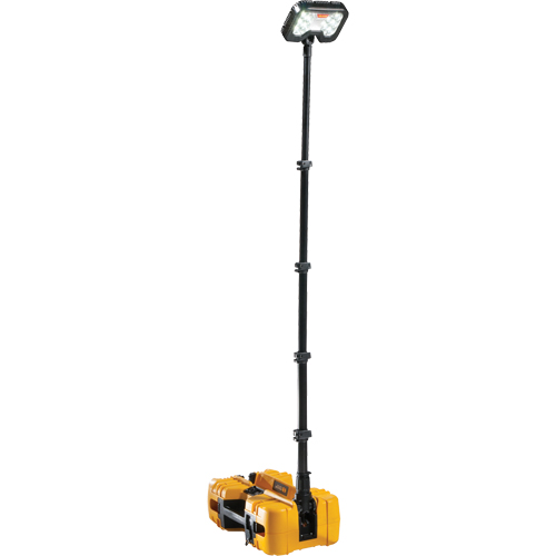 Syst&egrave;mes d'&eacute;clairage &agrave; distance 9490, DEL, 53,3 W, 6000 lumens, Boîtier en Plastique Pronet Distribution