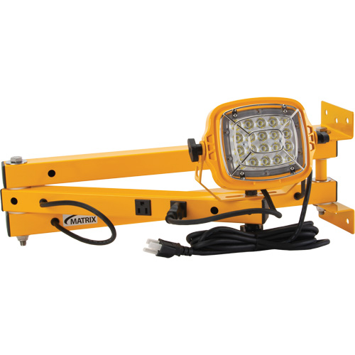 Lampe de quai, Bras 40", 50 W, Ampoule DEL, M&eacute;tal Pronet Distribution