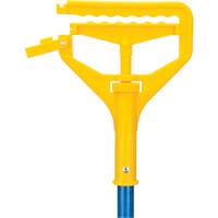 Handle with Clip, Fibreglass/Plastic, Open Gate Tip, 60" Length Pronet Distribution