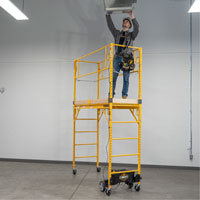 Syst&egrave;me de motorisation pour &eacute;chafaudage Climb-N-Go Pronet Distribution