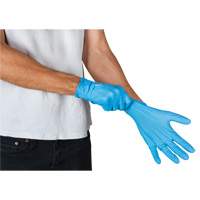 Emballages de gants jetables pour machine distributrice, Petit, Nitrile, 4,5 mils, Sans poudre, Bleu, Classe 2 Pronet Distribution