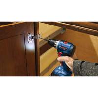Trousse perceuse-visseuse compacte sans balais, Lithium-ion, 18 V, Mandrin 1/2", Couple 400 lb-po Pronet Distribution