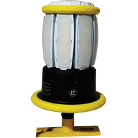 Lampe &agrave; couverture large Beacon 360 avec fixation magn&eacute;tique, DEL, 120 W, 13 000 lumens, Boîtier en Aluminium Pronet Distribution
